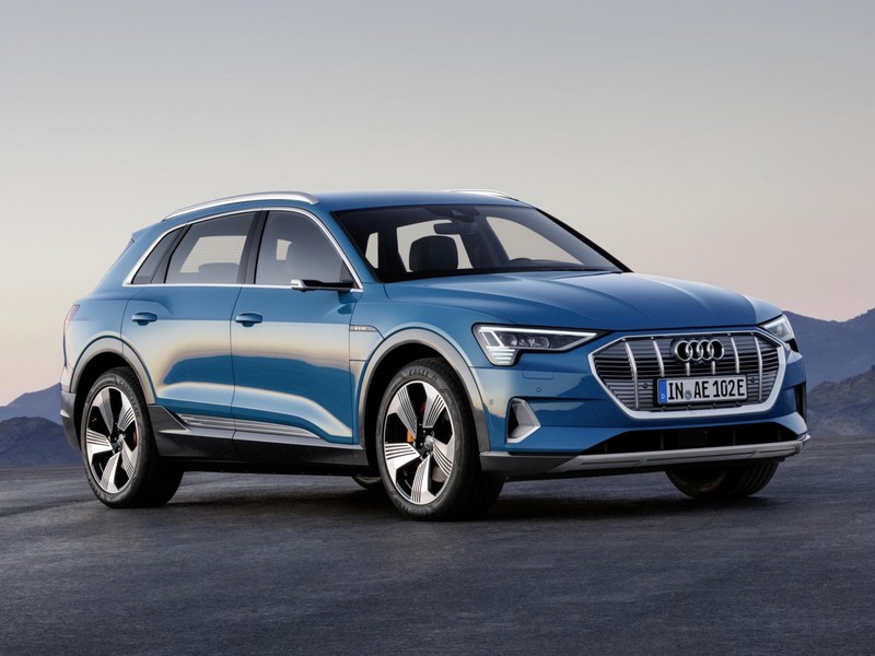 Audi e-tron se představuje